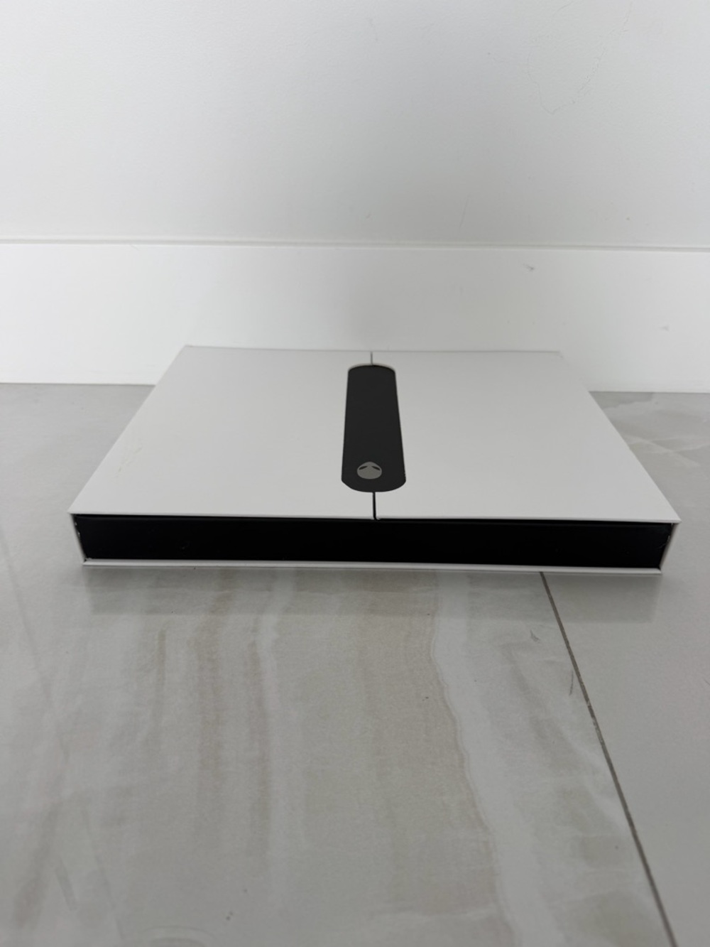 Alienware X16 R2 Empty Gaming Laptop Box - Picture 9 of 12